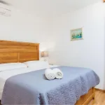 Six-bedroom In Holiday home Prizba